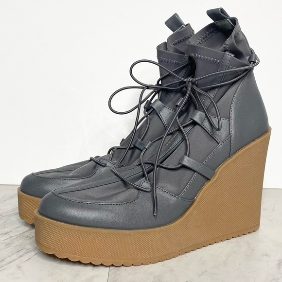 New! Steve Madden Atomic Wedge Boot - Picture 1 of 12